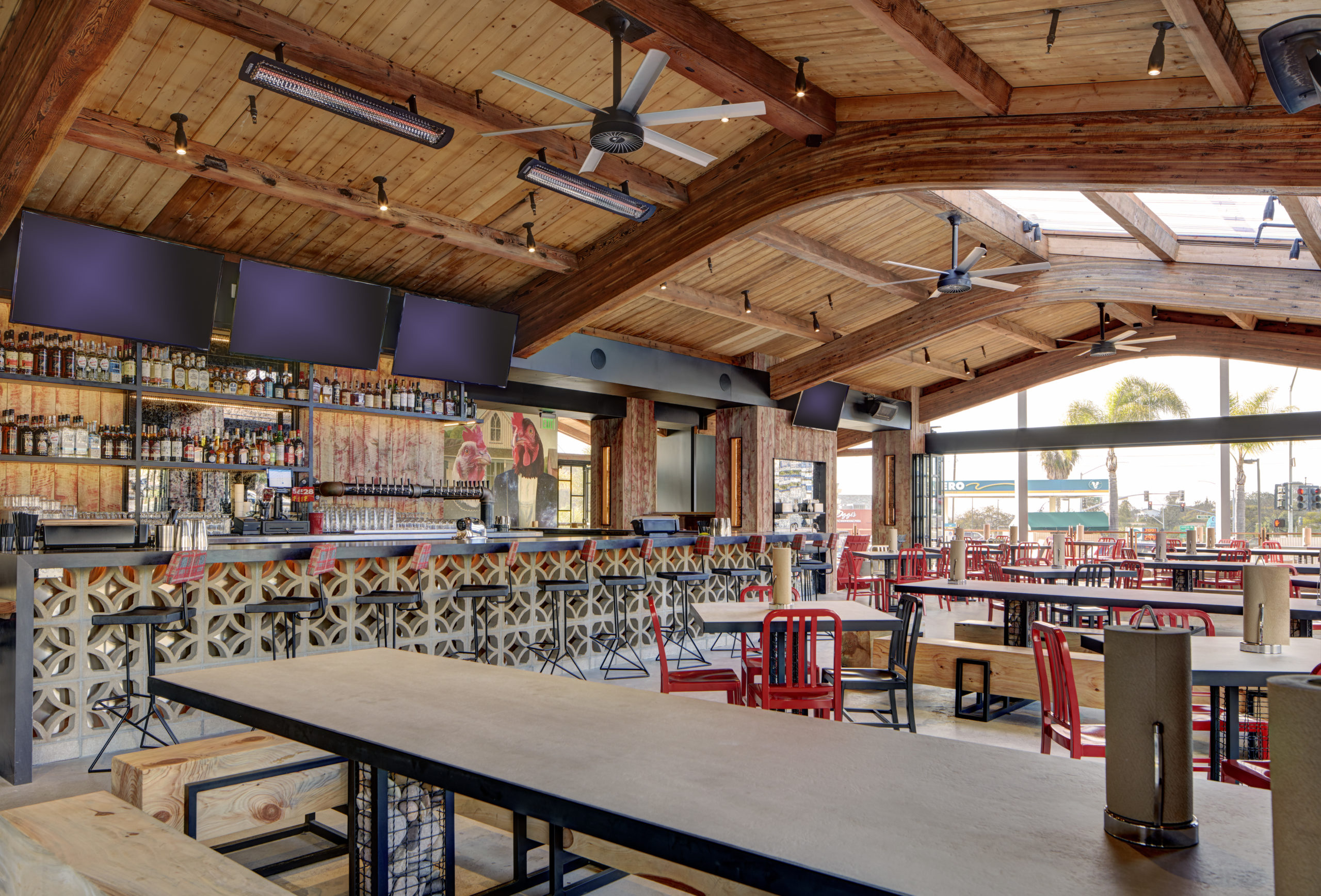 Inside of Encinitas Crack Shack